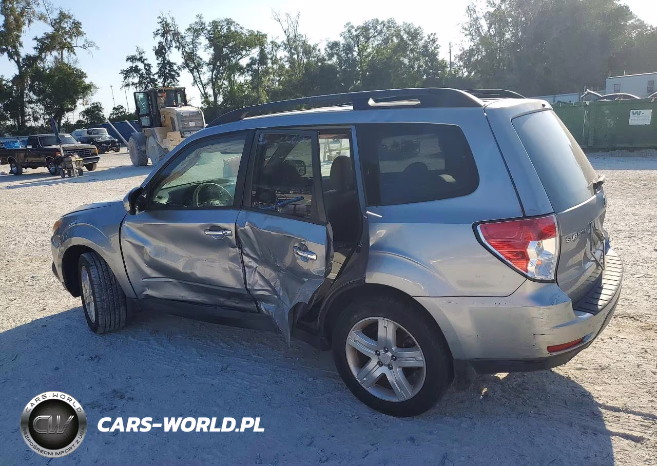 2009 Subaru Forester 2.5X Premium VIN:JF2SH63689H706623 - 2