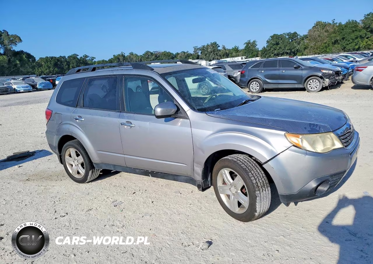 2009 Subaru Forester 2.5X Premium VIN:JF2SH63689H706623 - 4