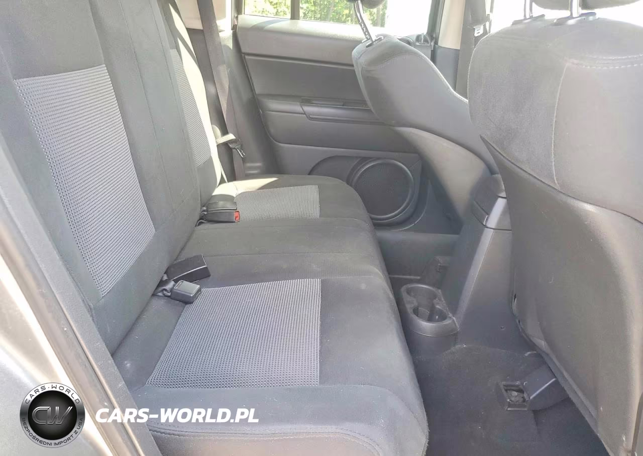 2012 Jeep Patriot Latitude VIN:1C4NJRFB9CD604773 - 11