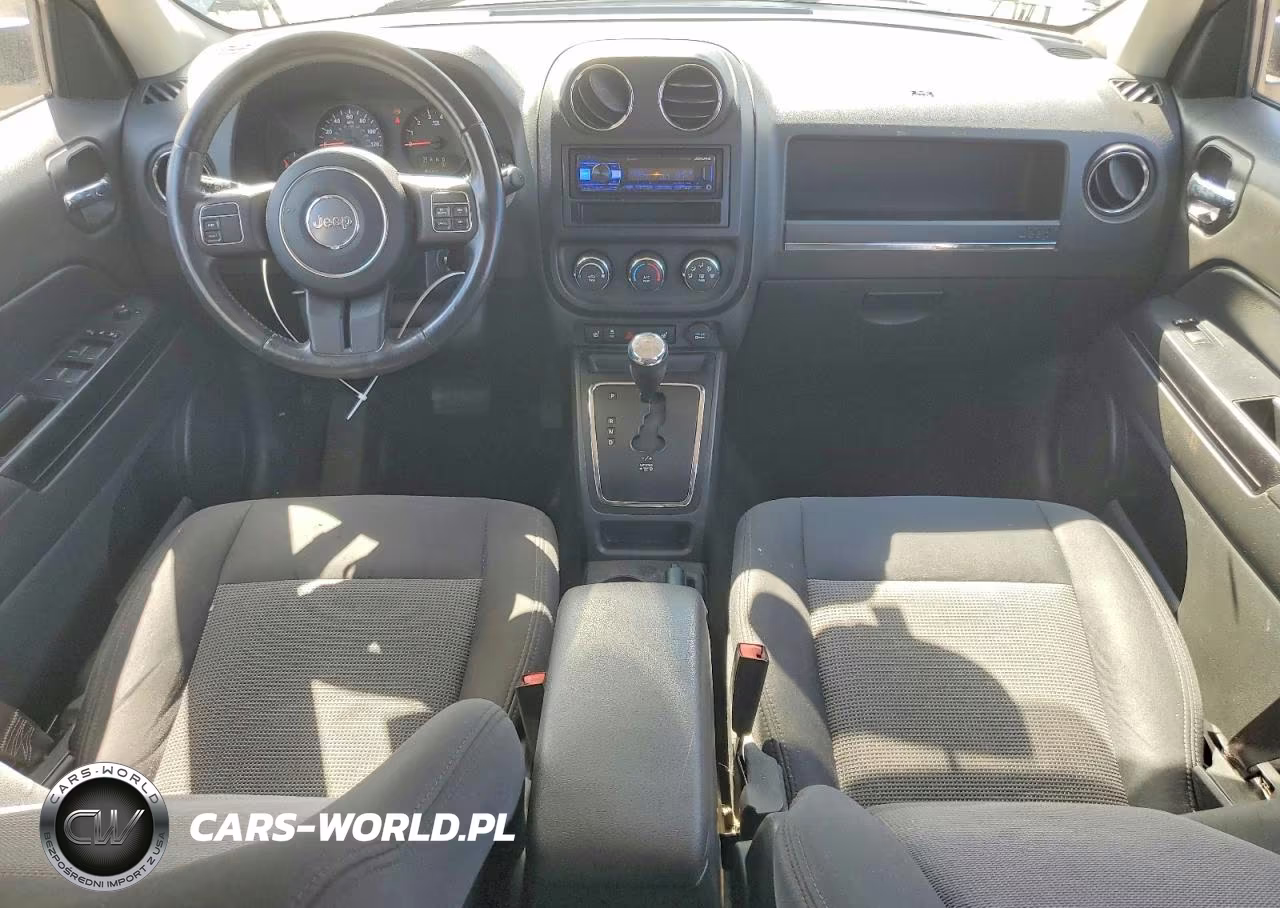 2012 Jeep Patriot Latitude VIN:1C4NJRFB9CD604773 - 8