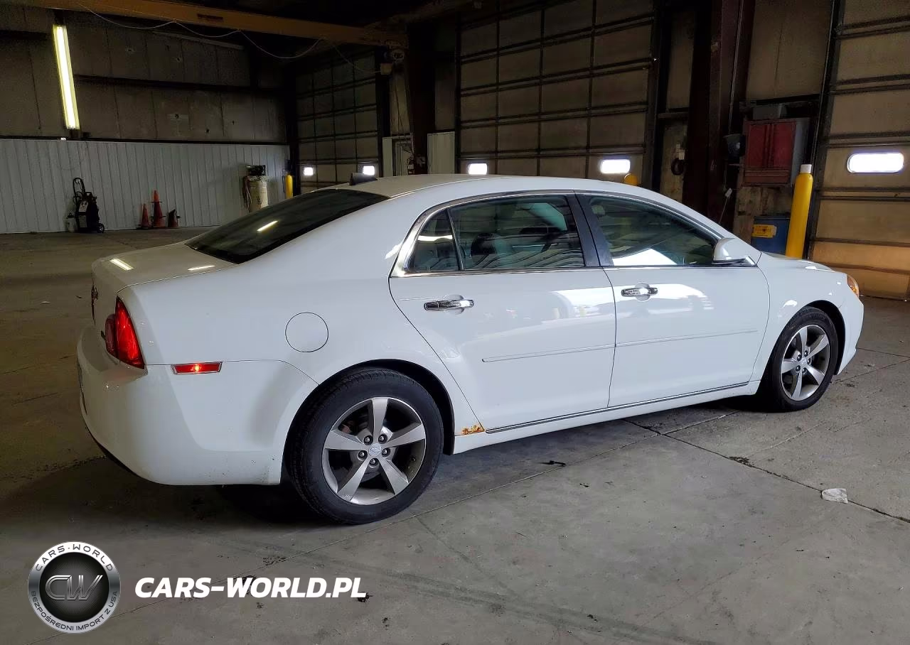2012 Chevrolet Malibu 1Lt VIN:1G1ZC5E06CF366169 - 3
