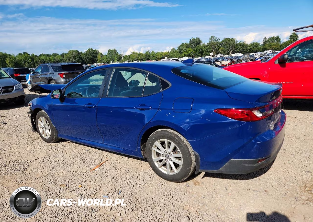 2025 Toyota Camry Le VIN:4T1DBADK6SU015168 - 2