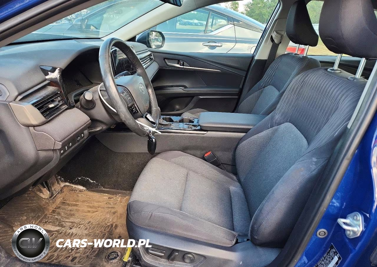 2025 Toyota Camry Le VIN:4T1DBADK6SU015168 - 7
