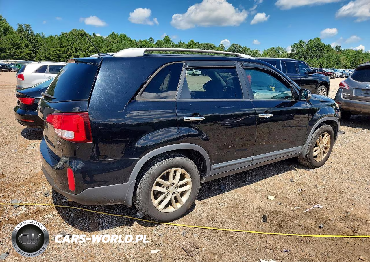 2015 Kia Sorento Lx VIN:5XYKT4A63FG655363 - 3