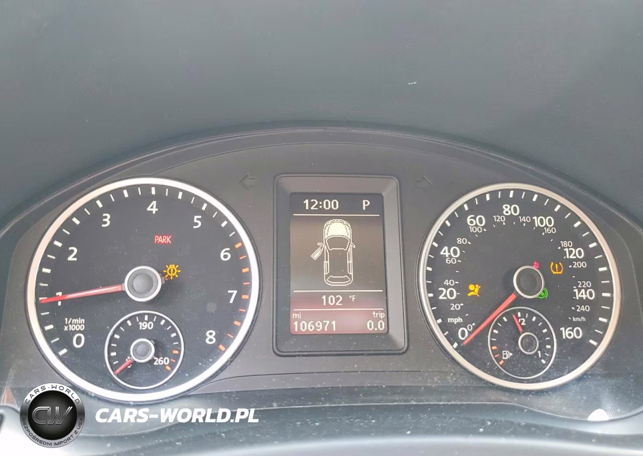 2017 Volkswagen Tiguan S VIN:WVGAV7AX9HK012508 - 9