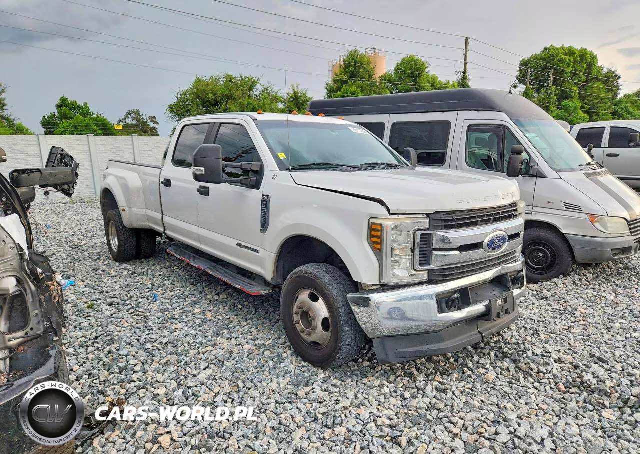 2019 Ford F350 Super Duty VIN:1FT8W3DT3KEC05826 - 4