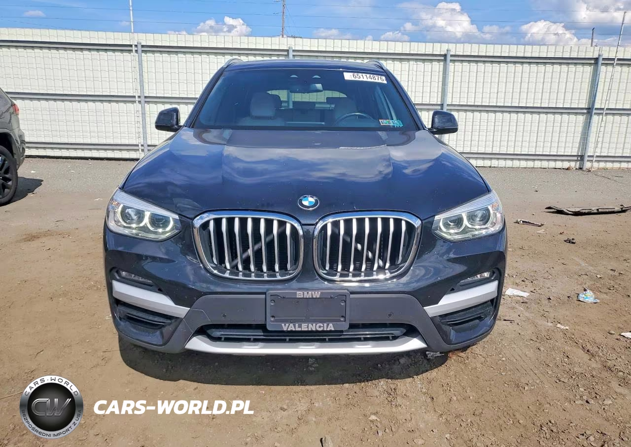 2021 BMW X3 xDrive30E VIN:5UXTS1C00M9F45143 - 5