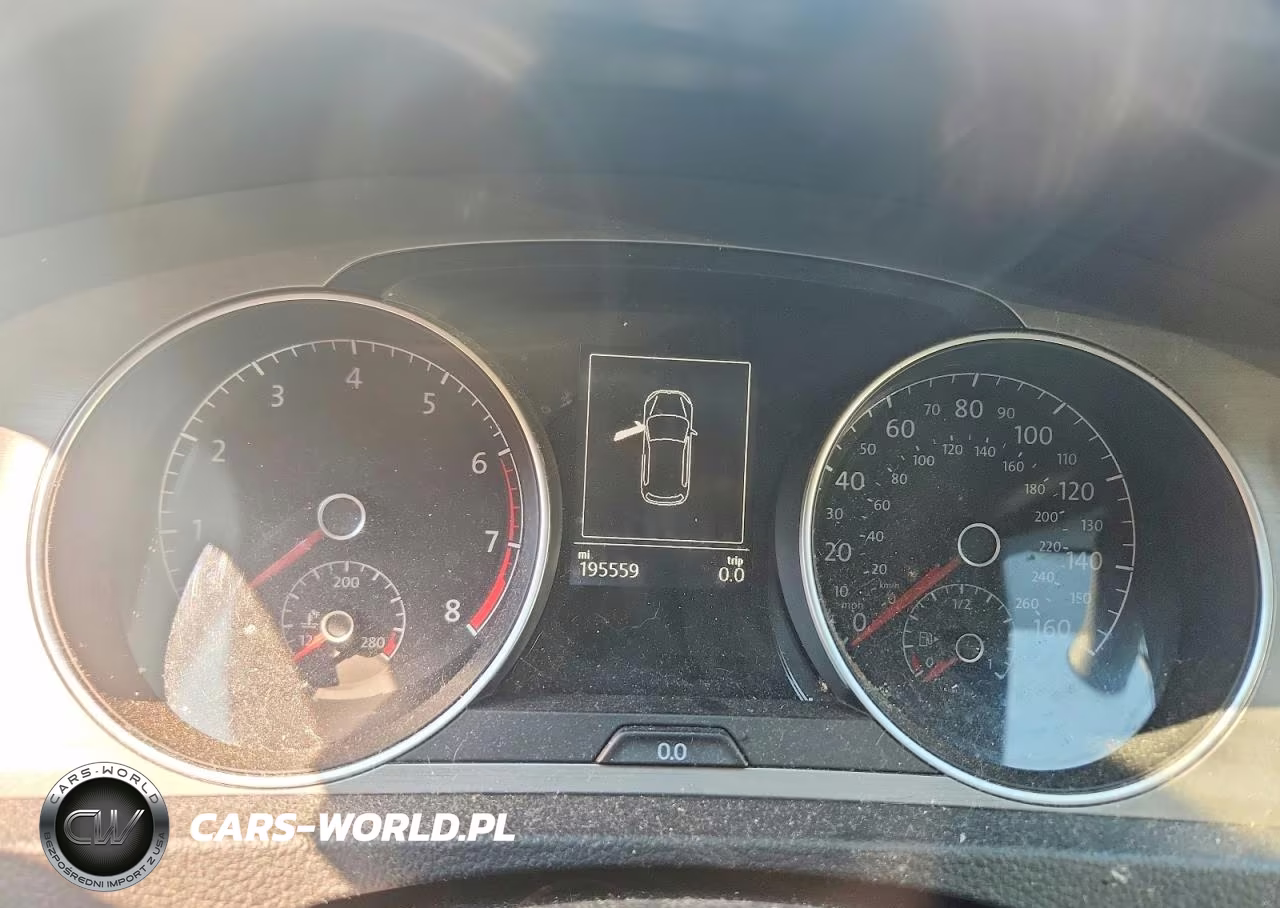 2015 Volkswagen Golf VIN:3VW217AU6FM010244 - 9