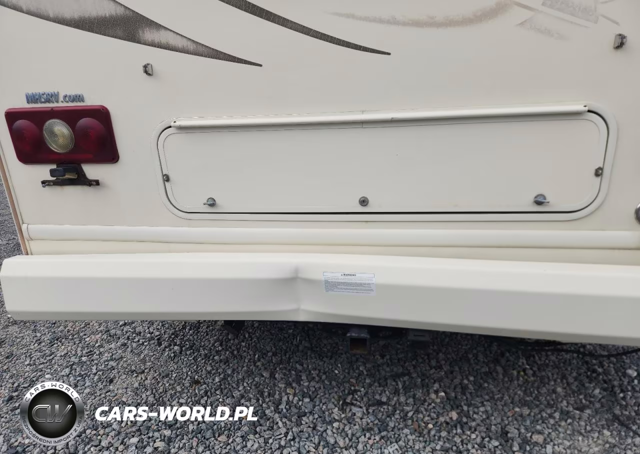 2017 Ford Rv VIN:1FC4E4KS8HDC78125 - 9