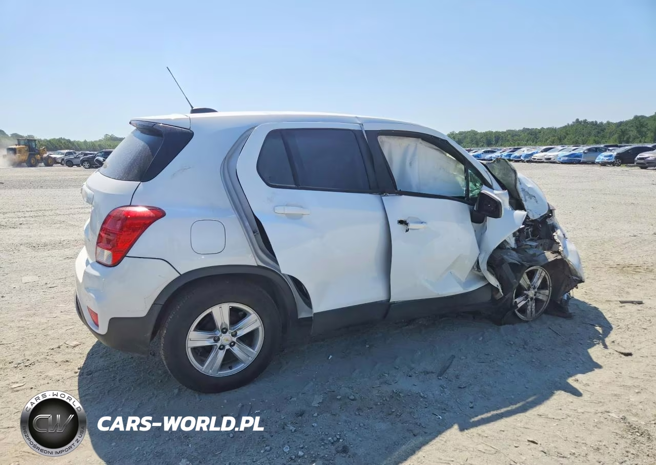 2020 Chevrolet Trax Ls VIN:KL7CJKSB8LB020488 - 3