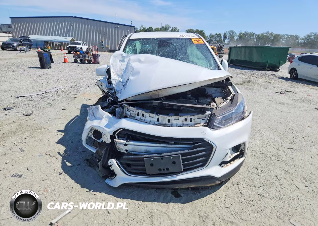 2020 Chevrolet Trax Ls VIN:KL7CJKSB8LB020488 - 5