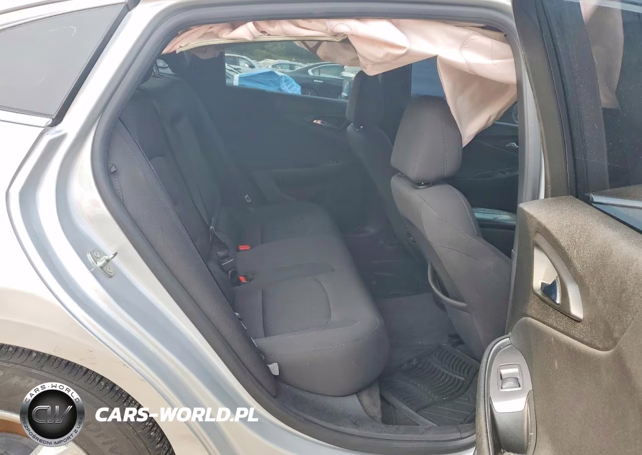 2018 Chevrolet Malibu Lt VIN:1G1ZD5ST3JF131799 - 10