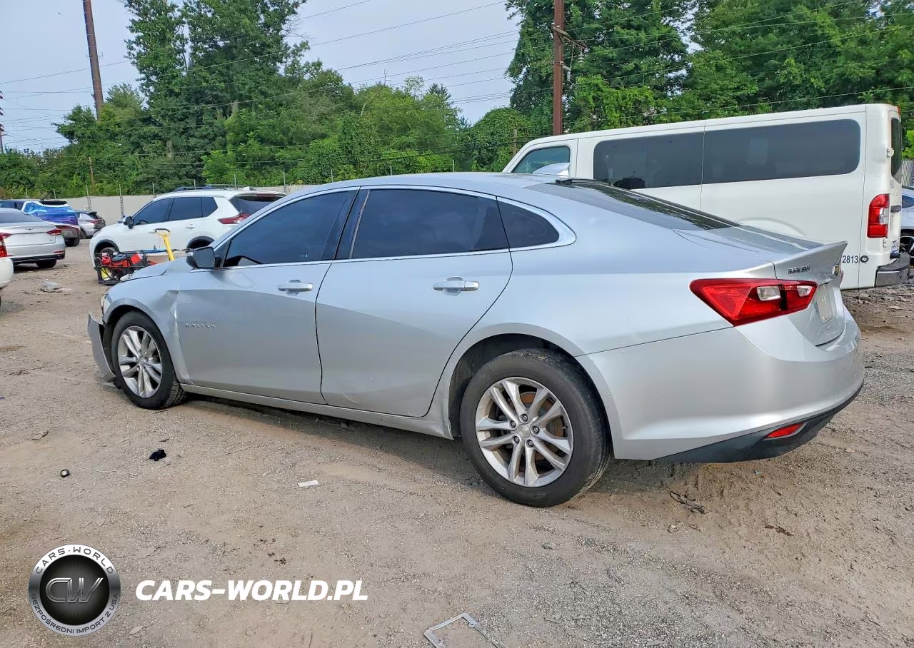 2018 Chevrolet Malibu Lt VIN:1G1ZD5ST3JF131799 - 2