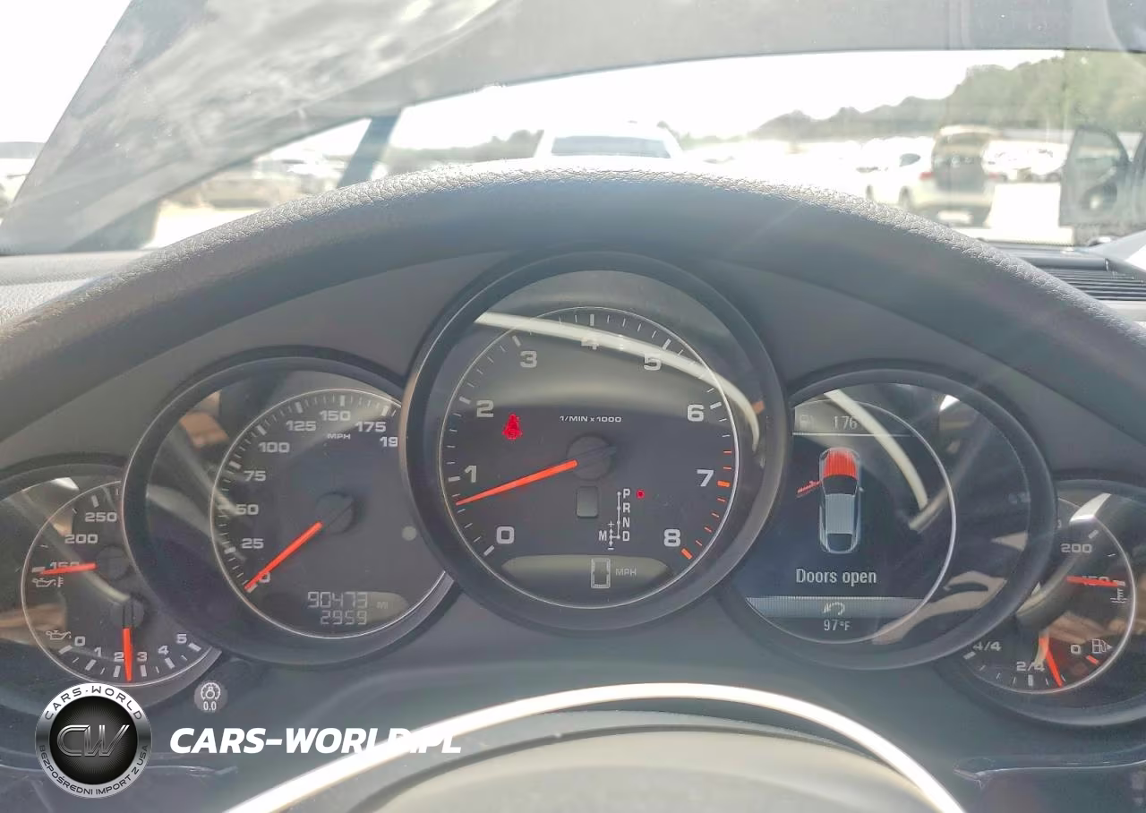 2016 Porsche Panamera 2 VIN:WP0AA2A75GL004059 - 9