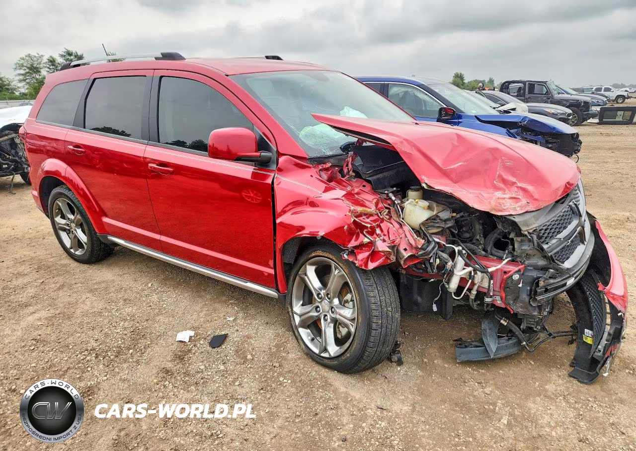 2017 Dodge Journey Crossroad VIN:3C4PDCGB8HT579524 - 4
