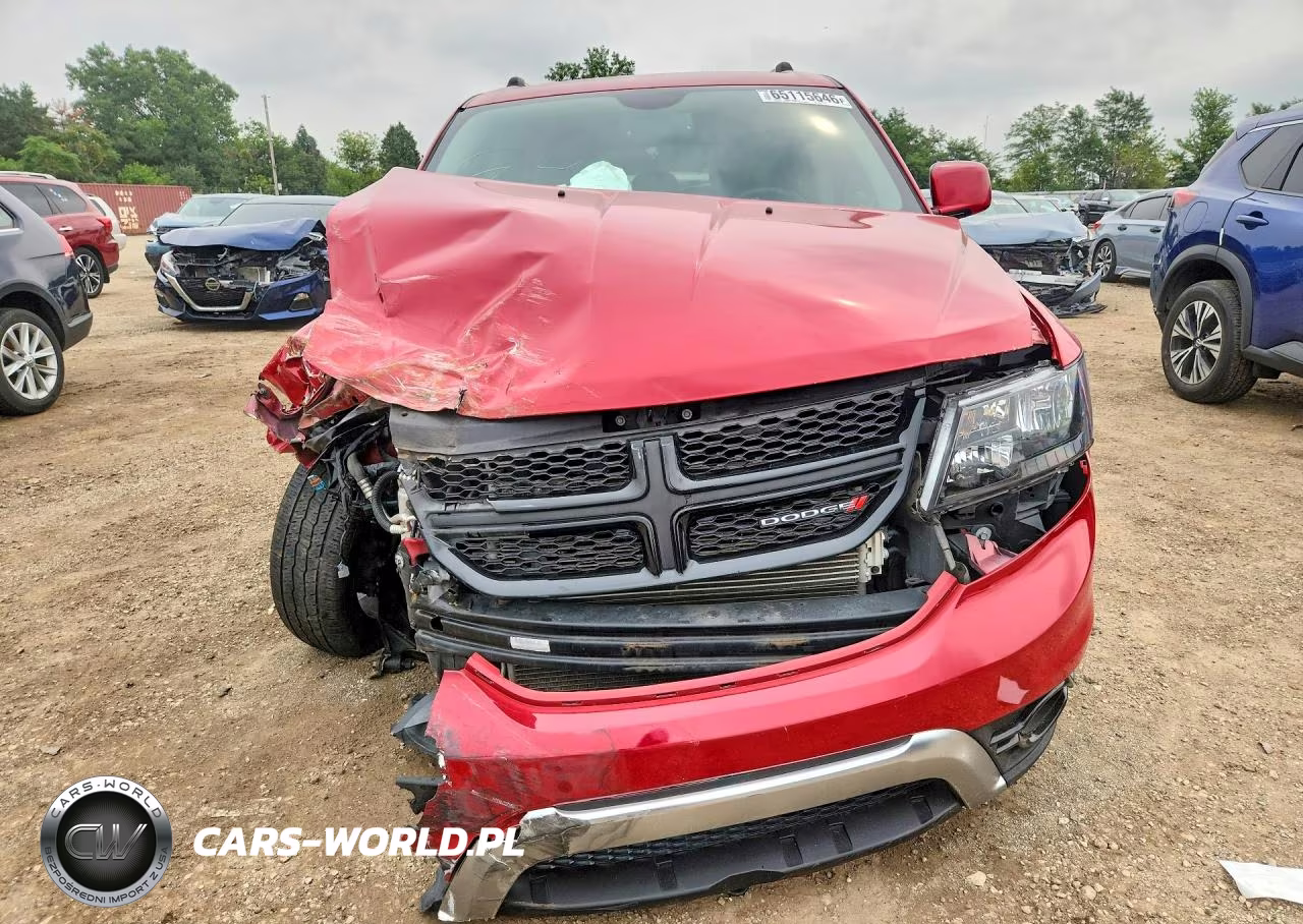 2017 Dodge Journey Crossroad VIN:3C4PDCGB8HT579524 - 5