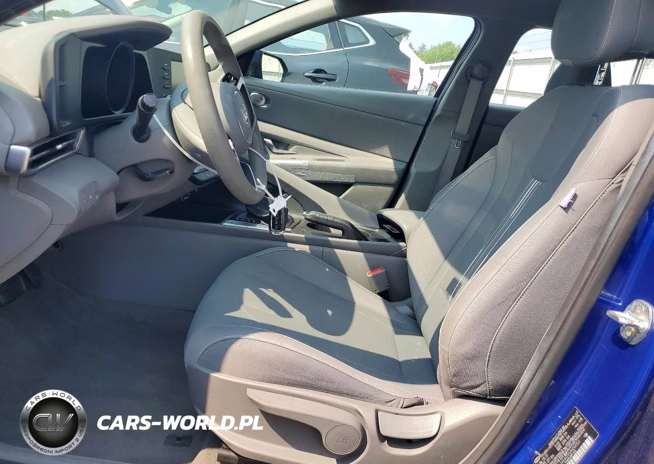2021 Hyundai Elantra Sel VIN:5NPLM4AGXMH044150 - 7