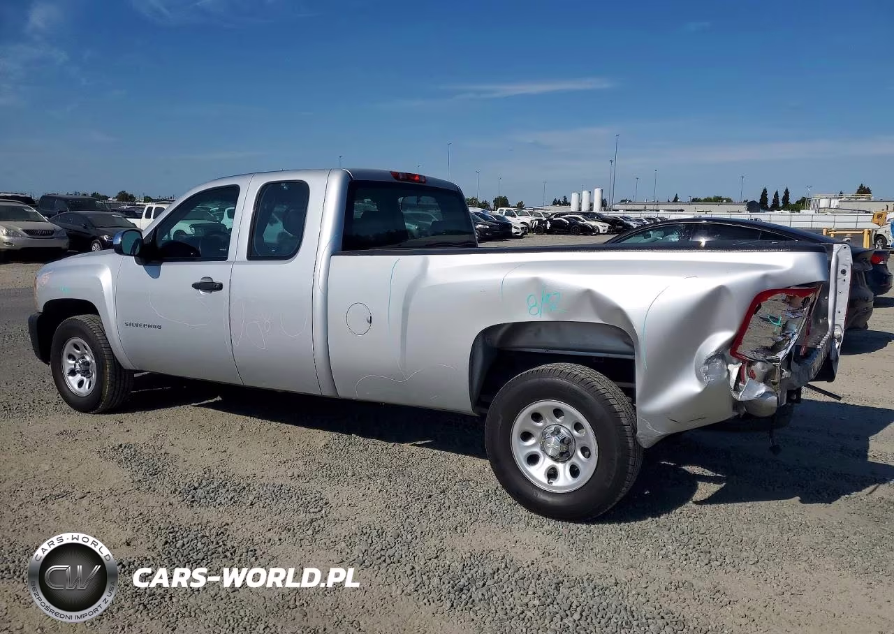 2013 Chevrolet Silverado C1500 VIN:1GCRCPE05DZ133547 - 2