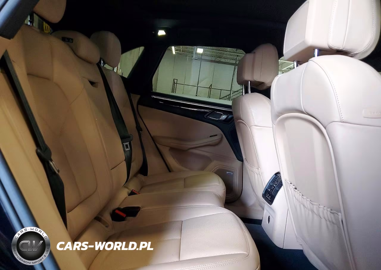 2019 Porsche Macan VIN:WP1AA2A52KLB05596 - 11
