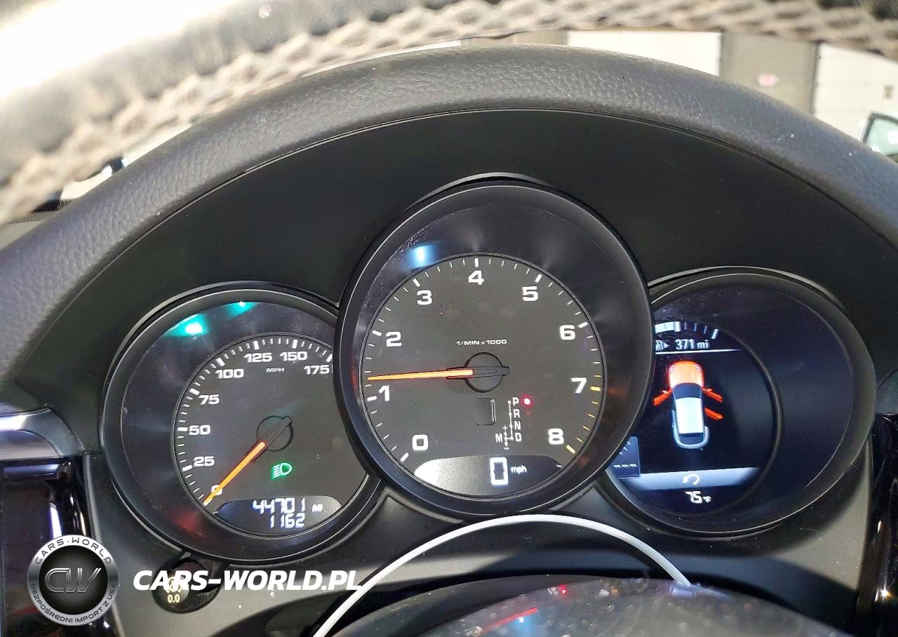 2019 Porsche Macan VIN:WP1AA2A52KLB05596 - 9