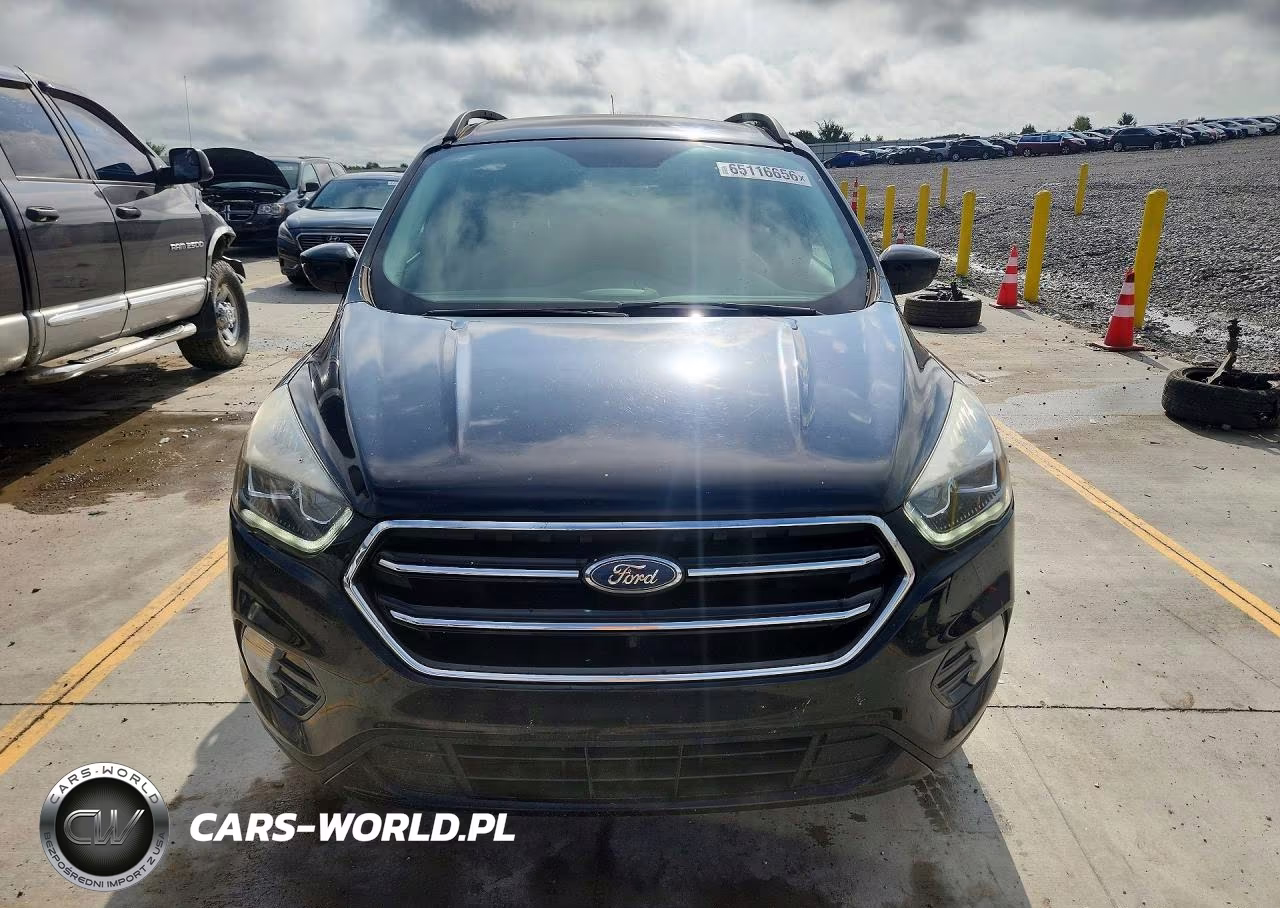 2018 Ford Escape Se VIN:1FMCU0GD2JUB08801 - 5