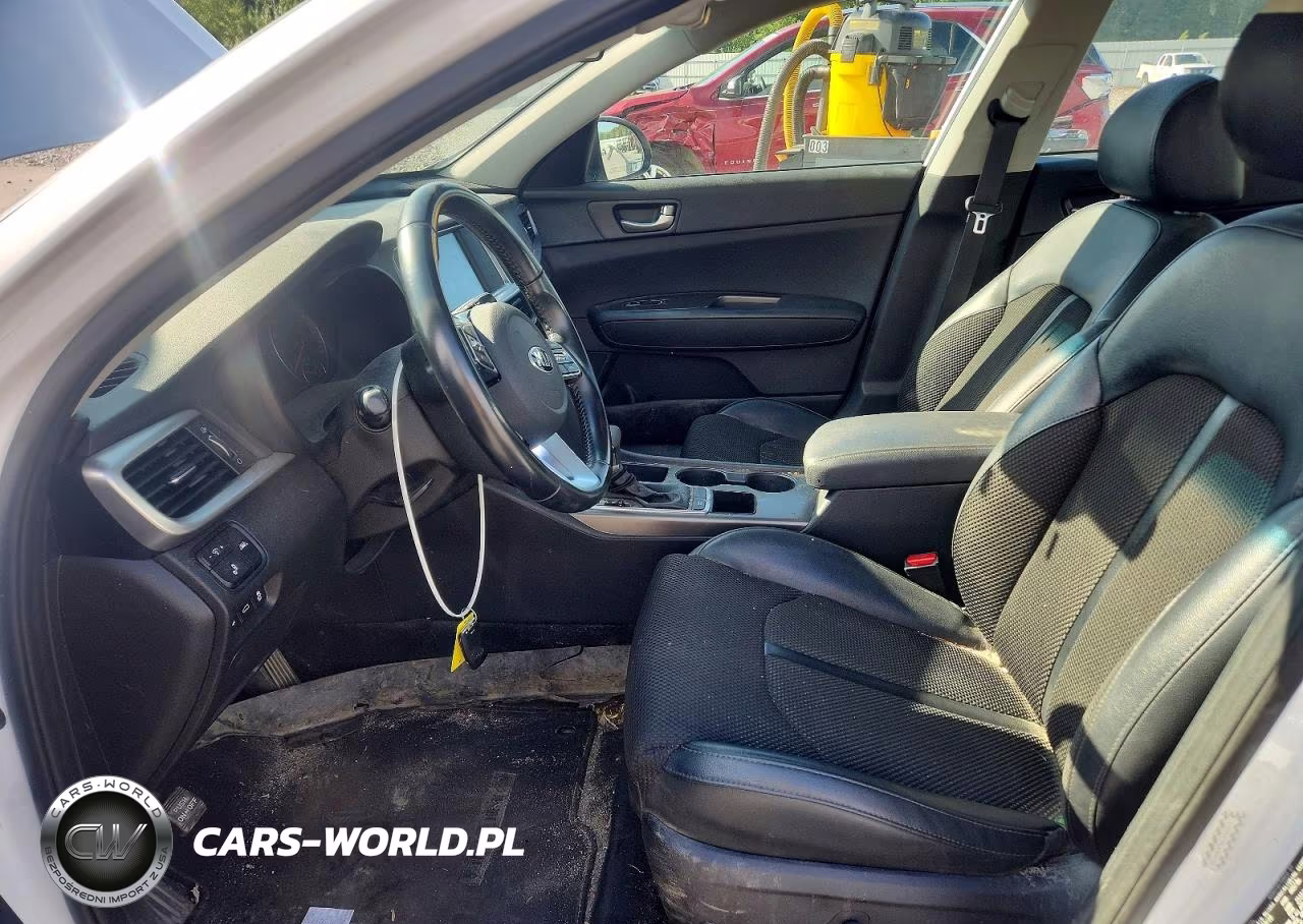 2020 Kia Optima S VIN:5XXGT4L3XLG404798 - 7