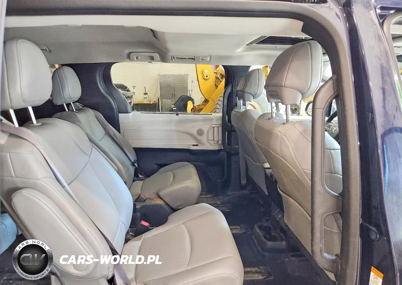 2025 Toyota Sienna Xle 7-Passenger VIN:5TDJSKFCXSS208141 - 11