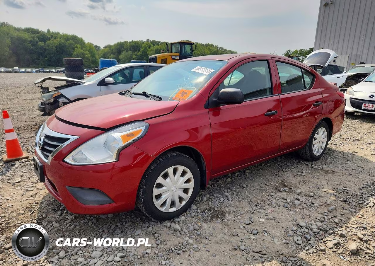 2015 Nissan Versa 1.6 S Plus