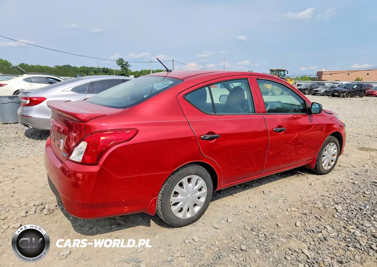 2015 Nissan Versa 1.6 S Plus VIN:3N1CN7AP2FL944822 - 3