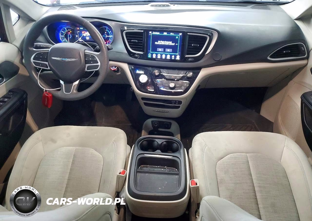 2018 Chrysler Pacifica Hybrid Touring Plus VIN:2C4RC1H75JR127002 - 8
