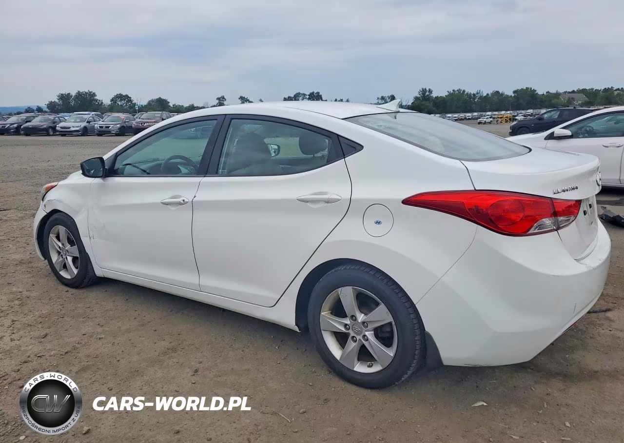 2013 Hyundai Elantra Gls VIN:5NPDH4AE1DH424937 - 2