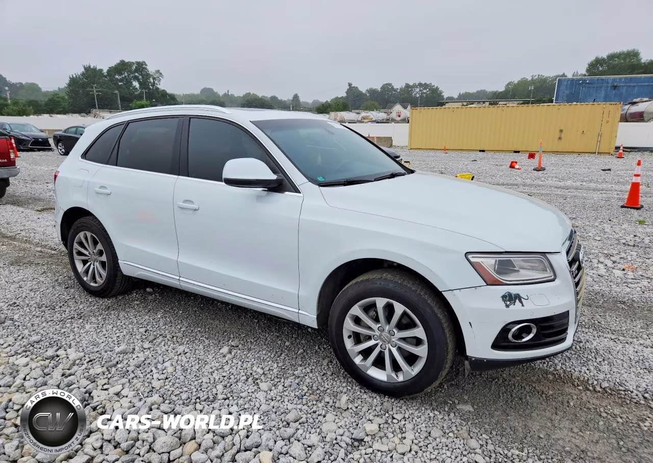 2014 Audi Q5 Premium Plus VIN:WA1LFAFP0EA123914 - 4