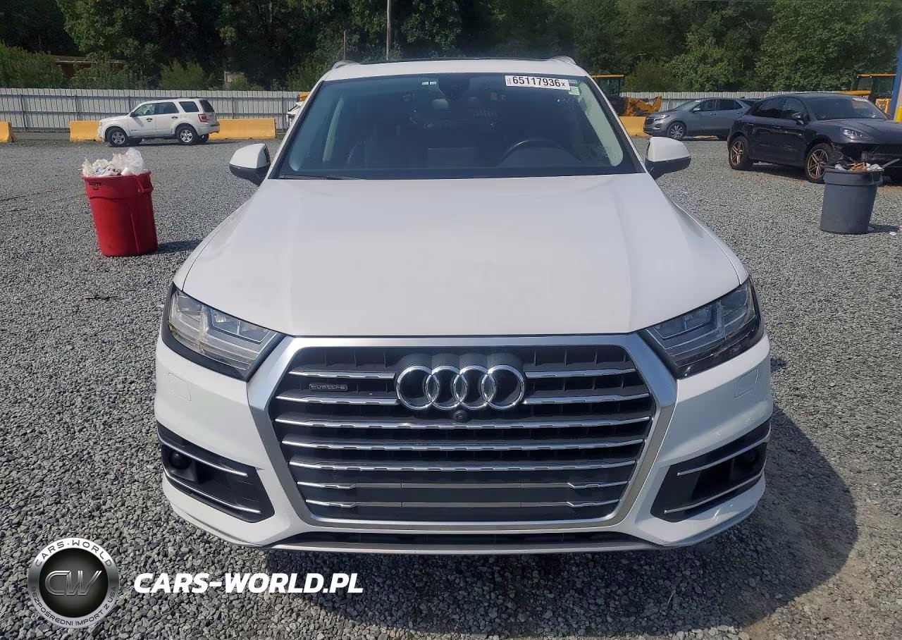 2018 Audi Q7 Premium Plus VIN:WA1LHAF71JD014655 - 5