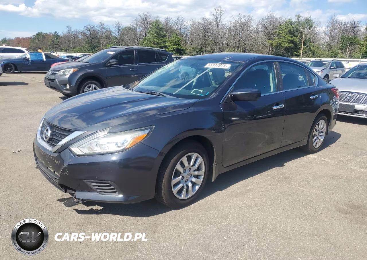 2017 Nissan Altima – zdjęcie 1 z 12