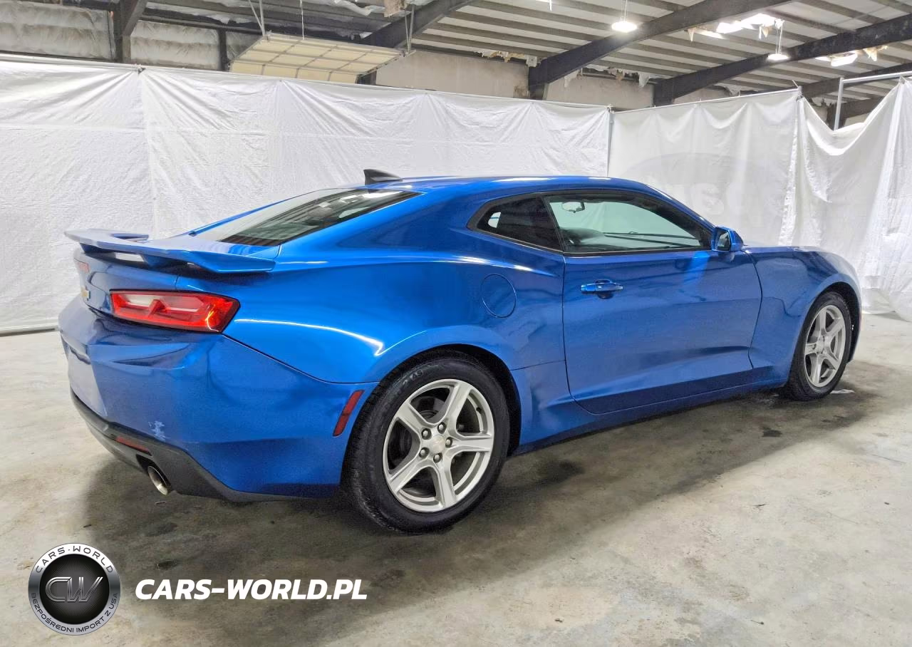 2017 Chevrolet Camaro Lt VIN:1G1FB1RX2H0122437 - 3