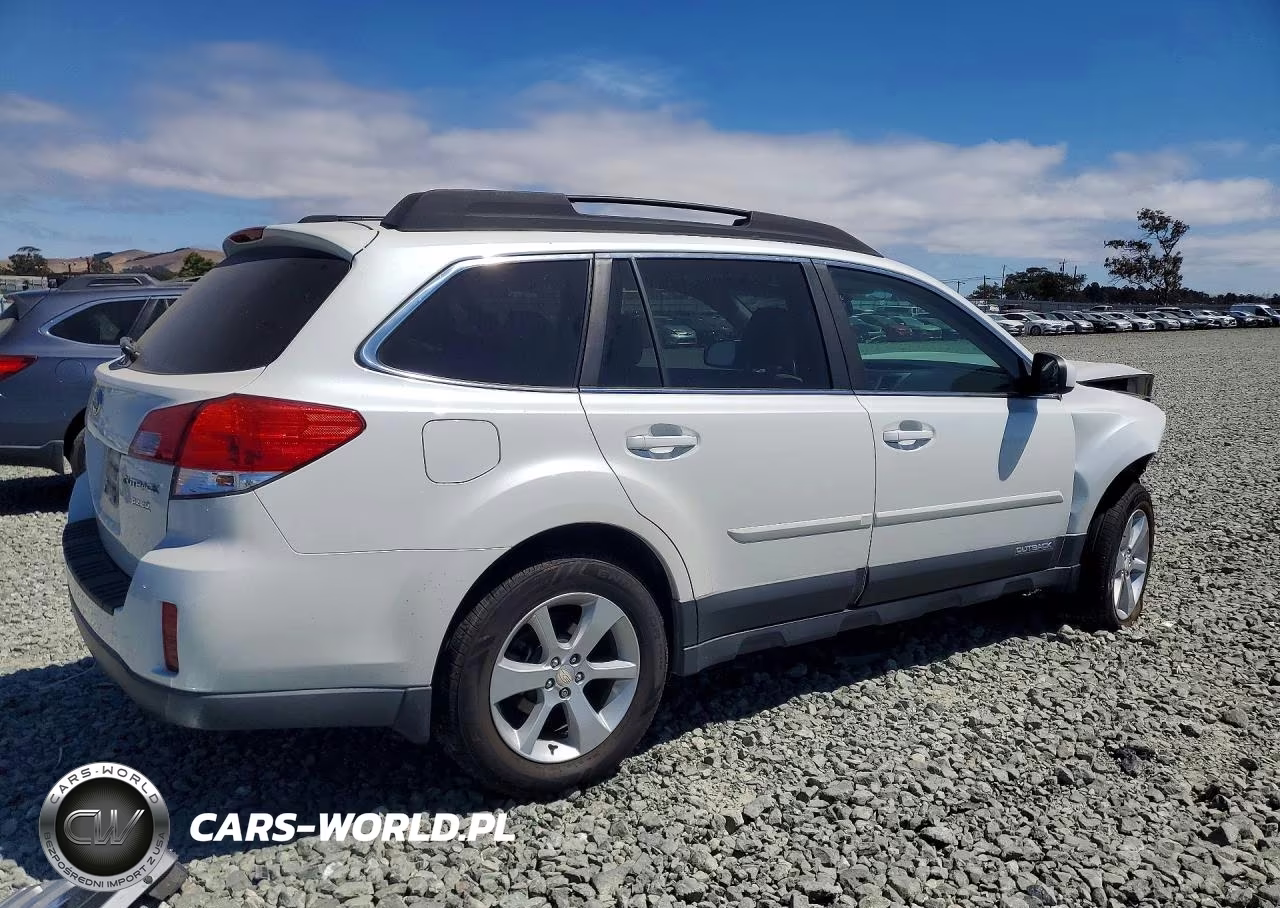 2013 Subaru Outback 2.5I Premium VIN:4S4BRBCC6D3203197 - 3