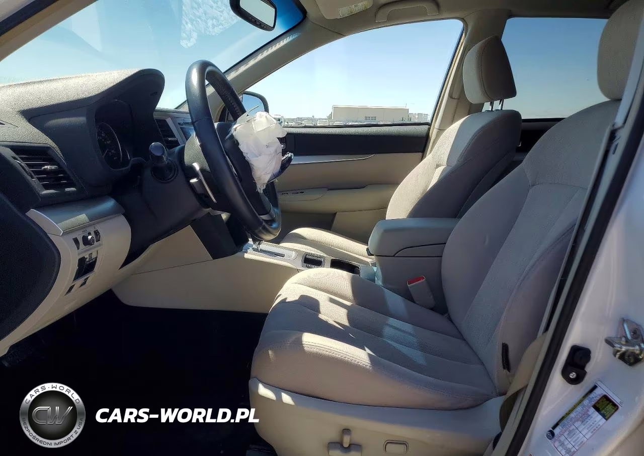 2013 Subaru Outback 2.5I Premium VIN:4S4BRBCC6D3203197 - 7