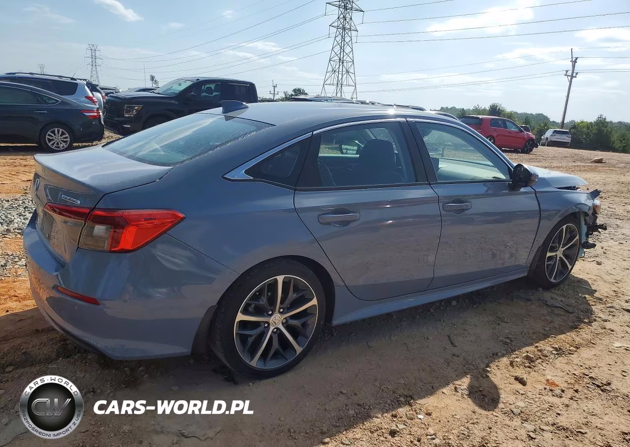 2023 Honda Civic Touring VIN:2HGFE1F92PH301304 - 3