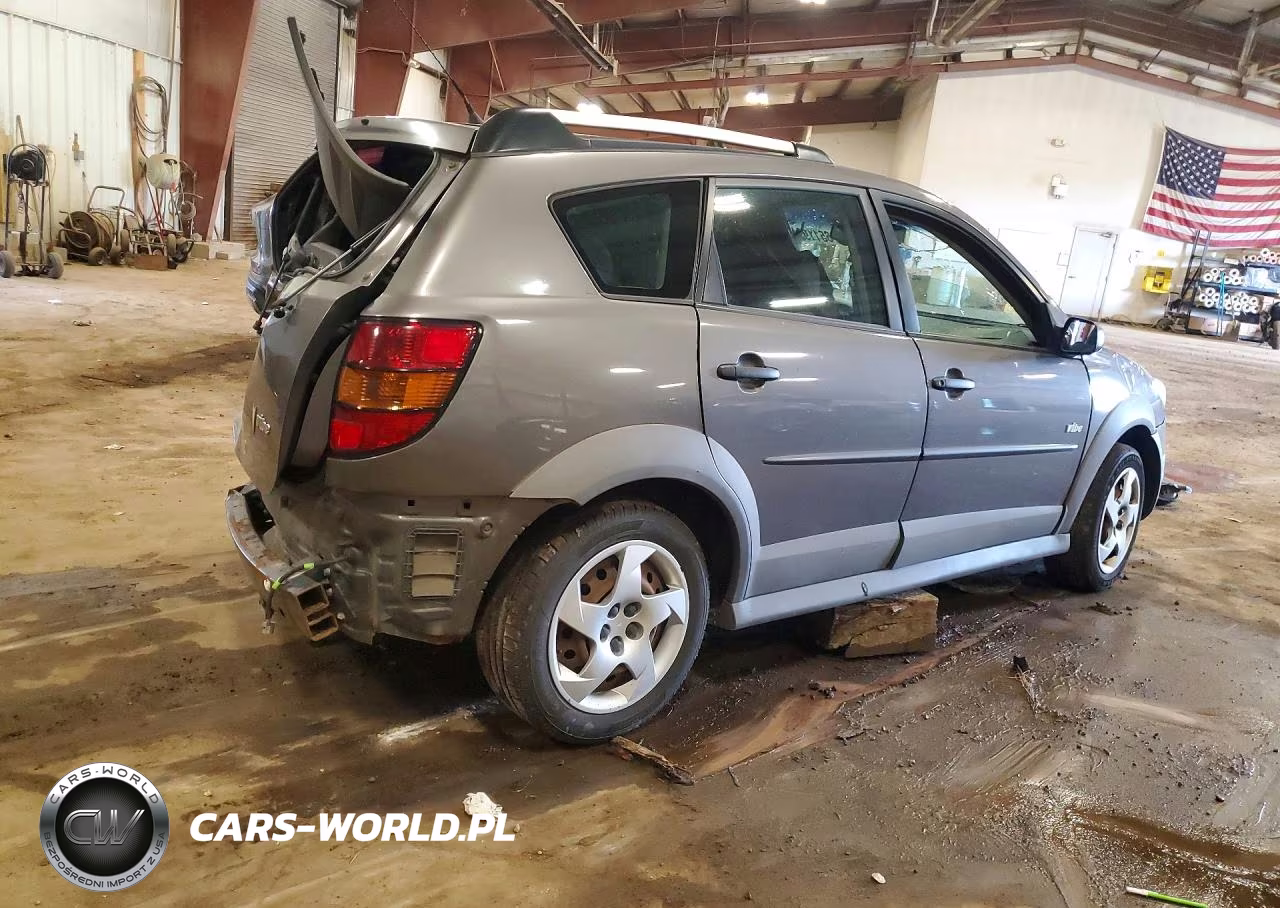 2008 Pontiac Vibe VIN:5Y2SL65888Z418816 - 3
