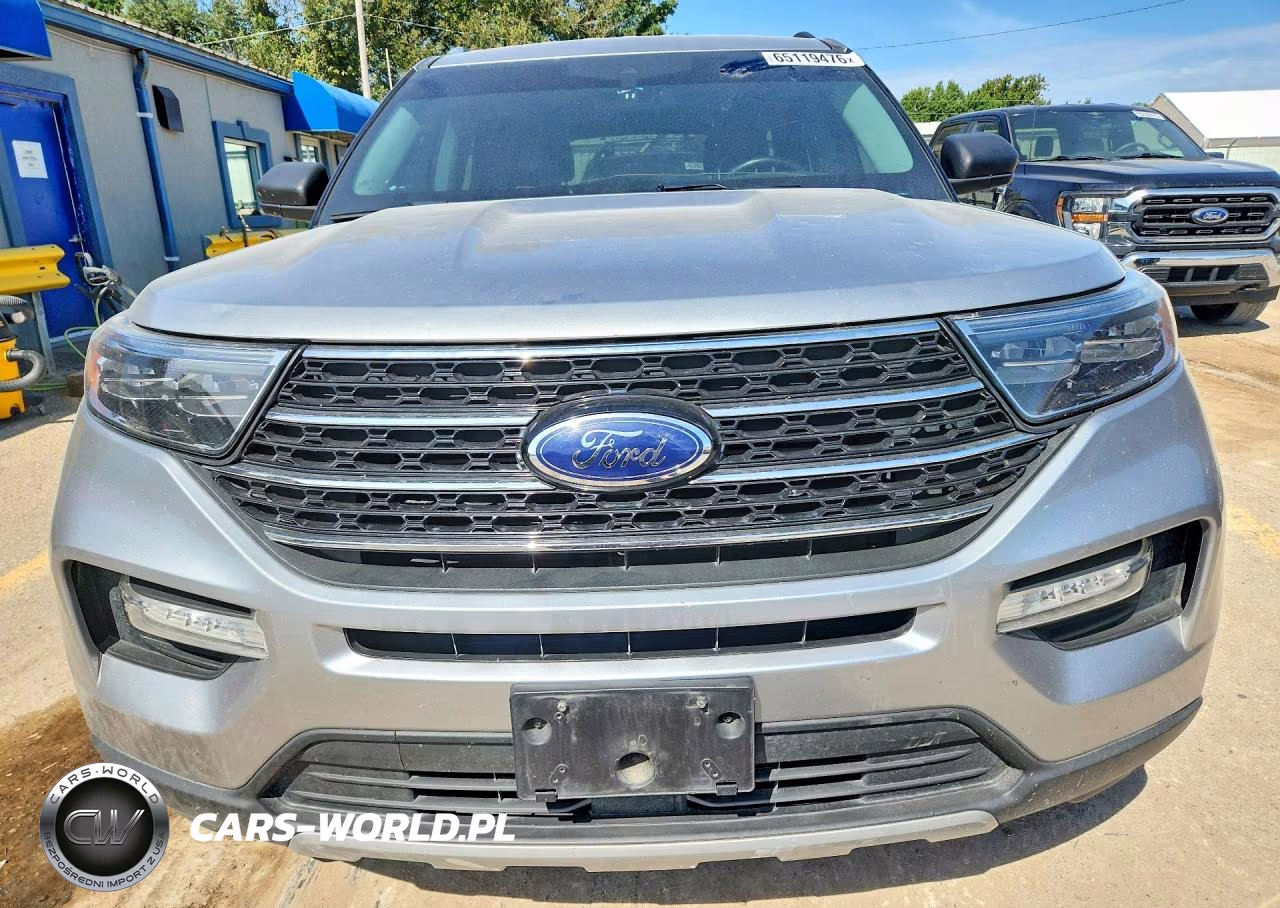 2021 Ford Explorer Xlt VIN:1FMSK8DH6MGB14496 - 5