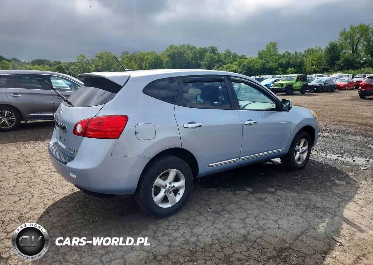 2013 Nissan Rogue S VIN:JN8AS5MV0DW122365 - 3
