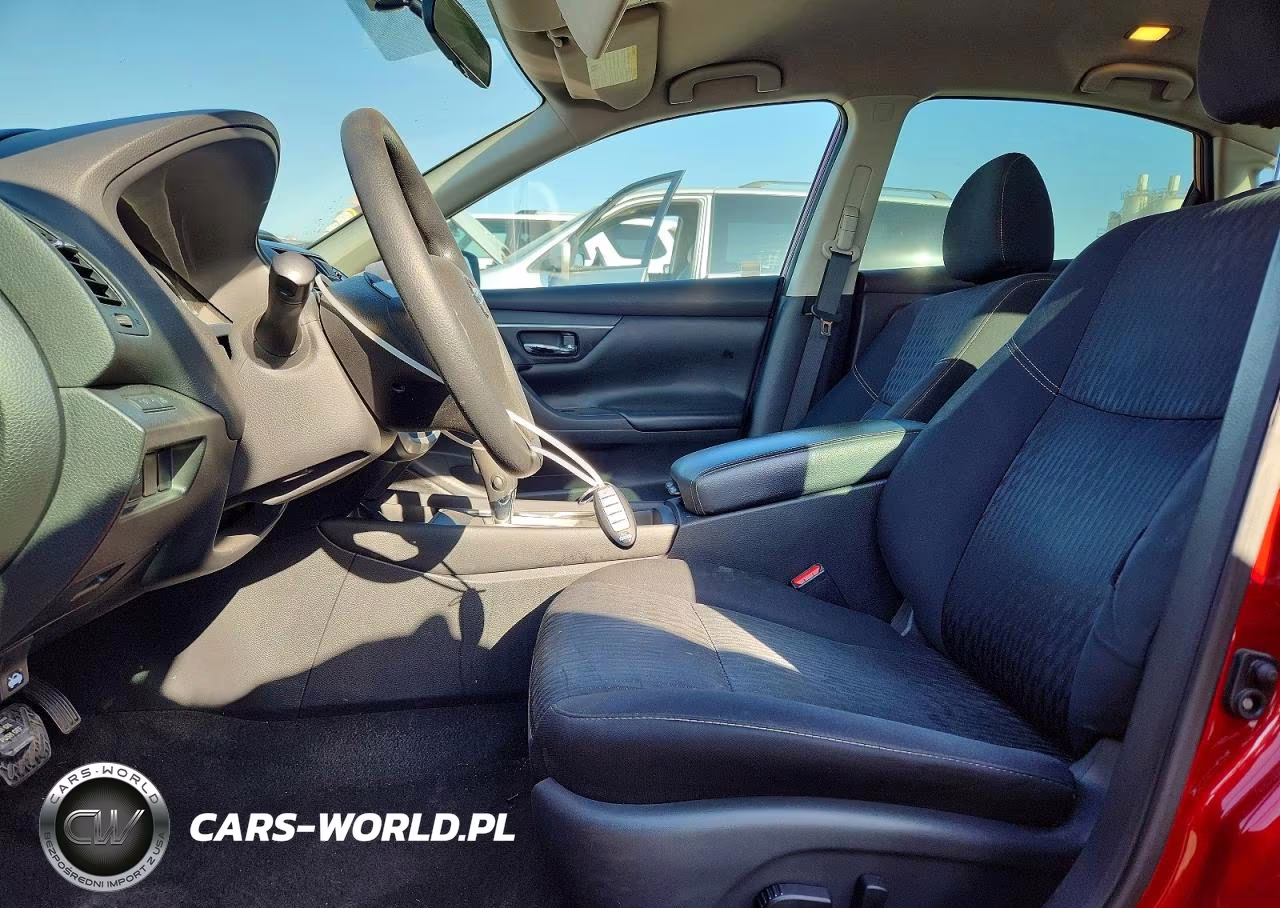 2018 Niss Altima 2.5 VIN:1N4AL3AP9JC246060 - 7