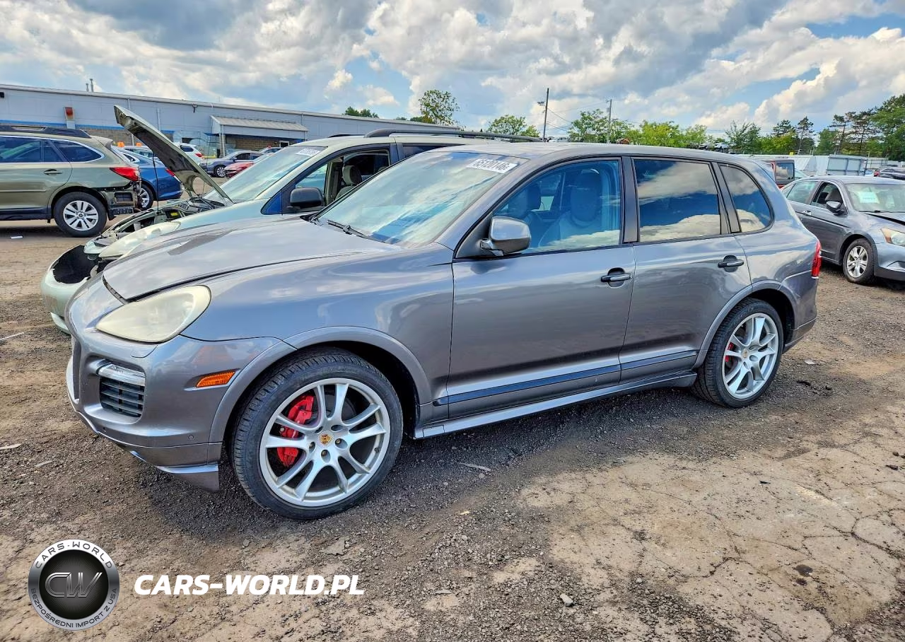2009 Porsche Cayenne Gts