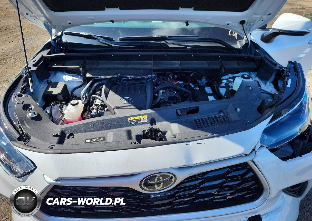 2026 Toyota Highlander Xle VIN:5TDKDRBH2TS607314 - 12