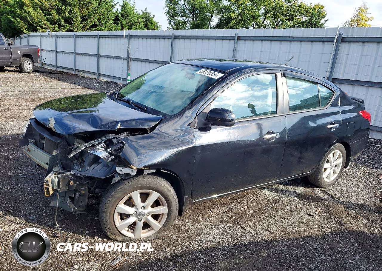 2013 Nissan Versa 1.6 S