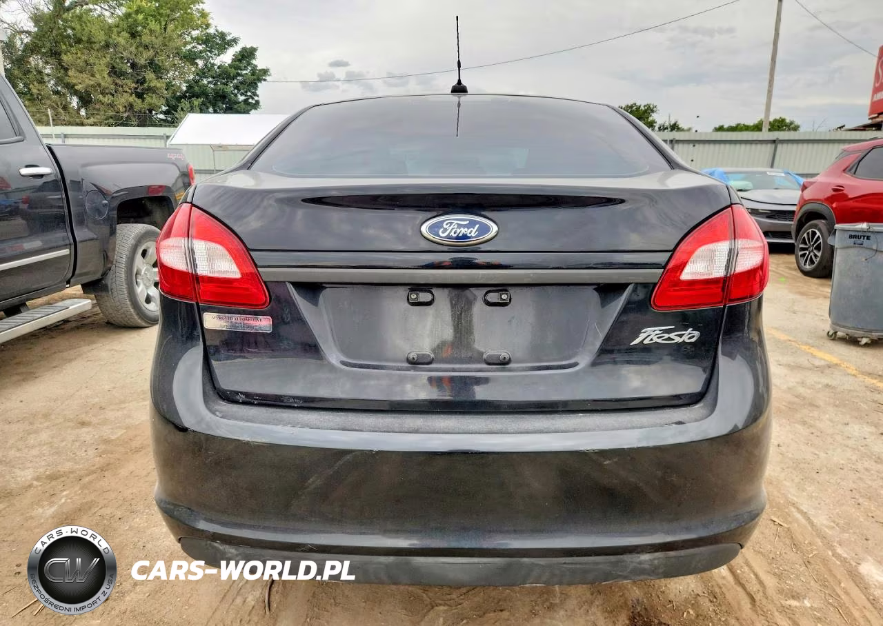 2011 Ford Fiesta S VIN:3FADP4AJ3BM227667 - 6