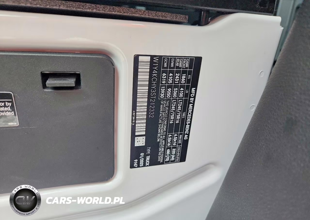 2025 Mercedes-Benz Sprinter 2500 Delivery Van VIN:W1Y4KCHY3ST212332 - 13