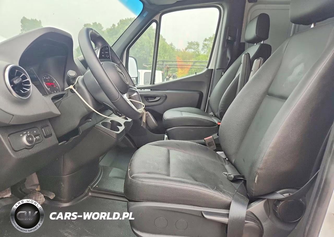 2025 Mercedes-Benz Sprinter 2500 Delivery Van VIN:W1Y4KCHY3ST212332 - 7