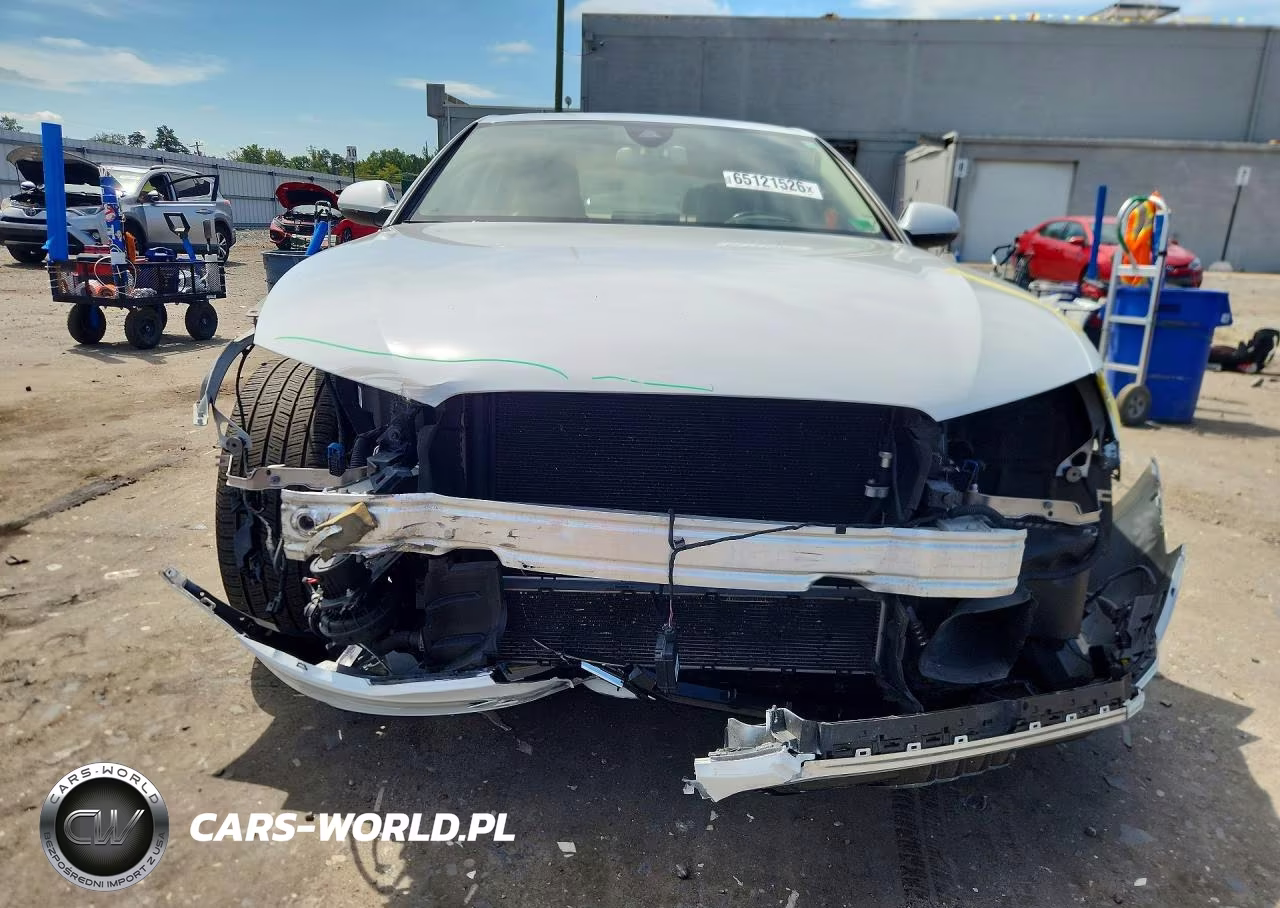2015 Audi A6 Prestige VIN:WAUHGAFCXFN009996 - 5