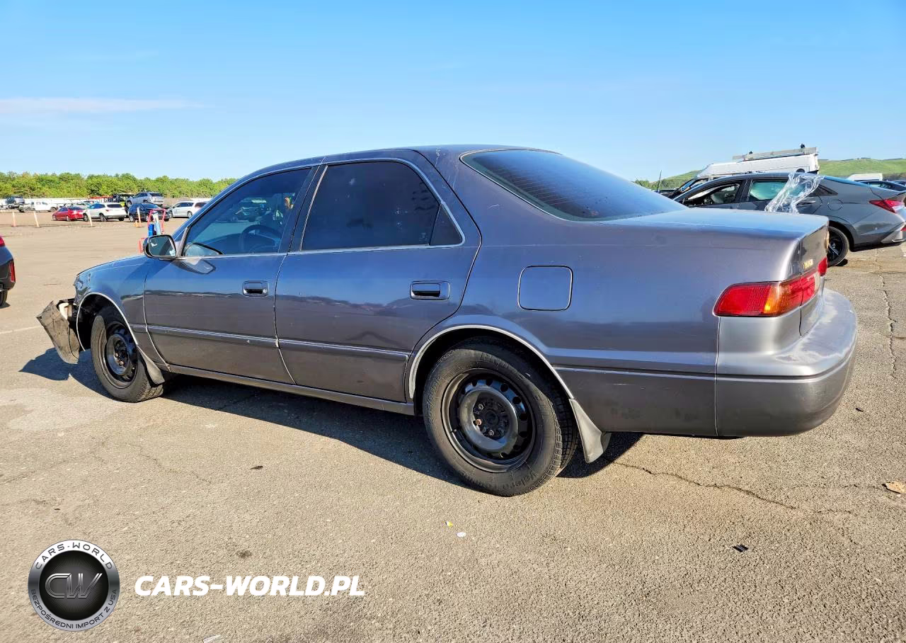 1998 Toyota Camry Le V6 VIN:4T1BF22K2WU073451 - 2